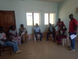 Atelier de sensibilisation avec les instituteurs et institutrices  à l'école publique des logements sociaux de Mardock, Ngaoundéré